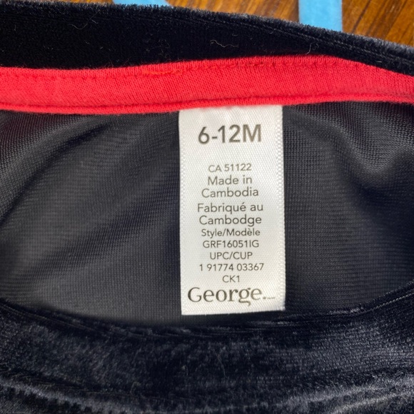 Black Velvet Dress - 6 to 12 Months - Picture 3 of 3